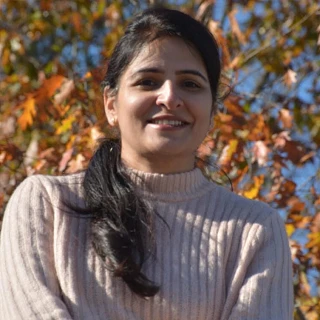 Dr Deepika Arora
