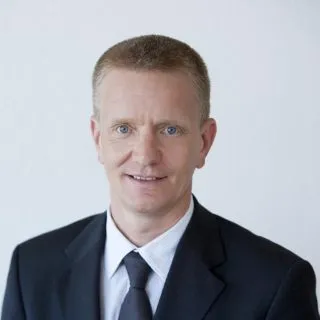 Bernd Stauss