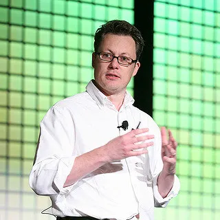 Simon Revell