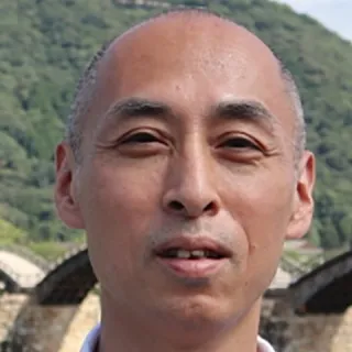 Hideyasu Fujiwara